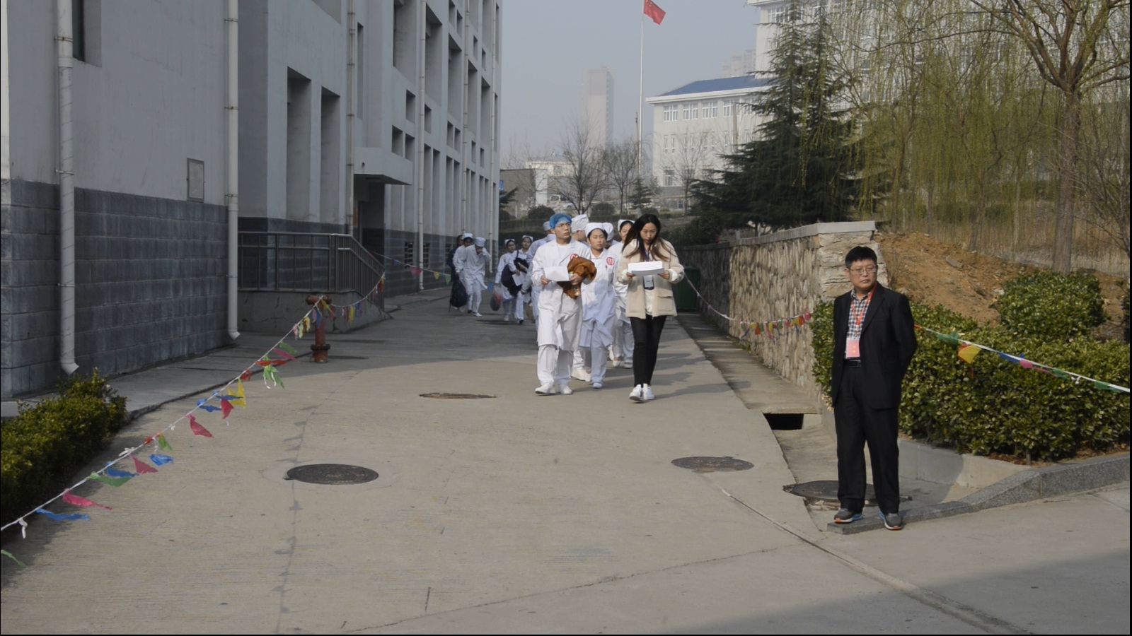 春季高考zhang.jpg