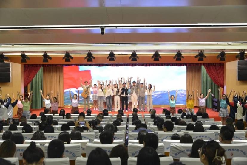 68c75b1c7f833c36af5ff692b038157a